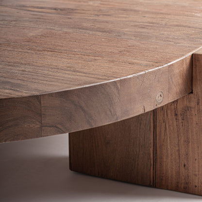 BRUTALISTISCHER COFFEETABLE