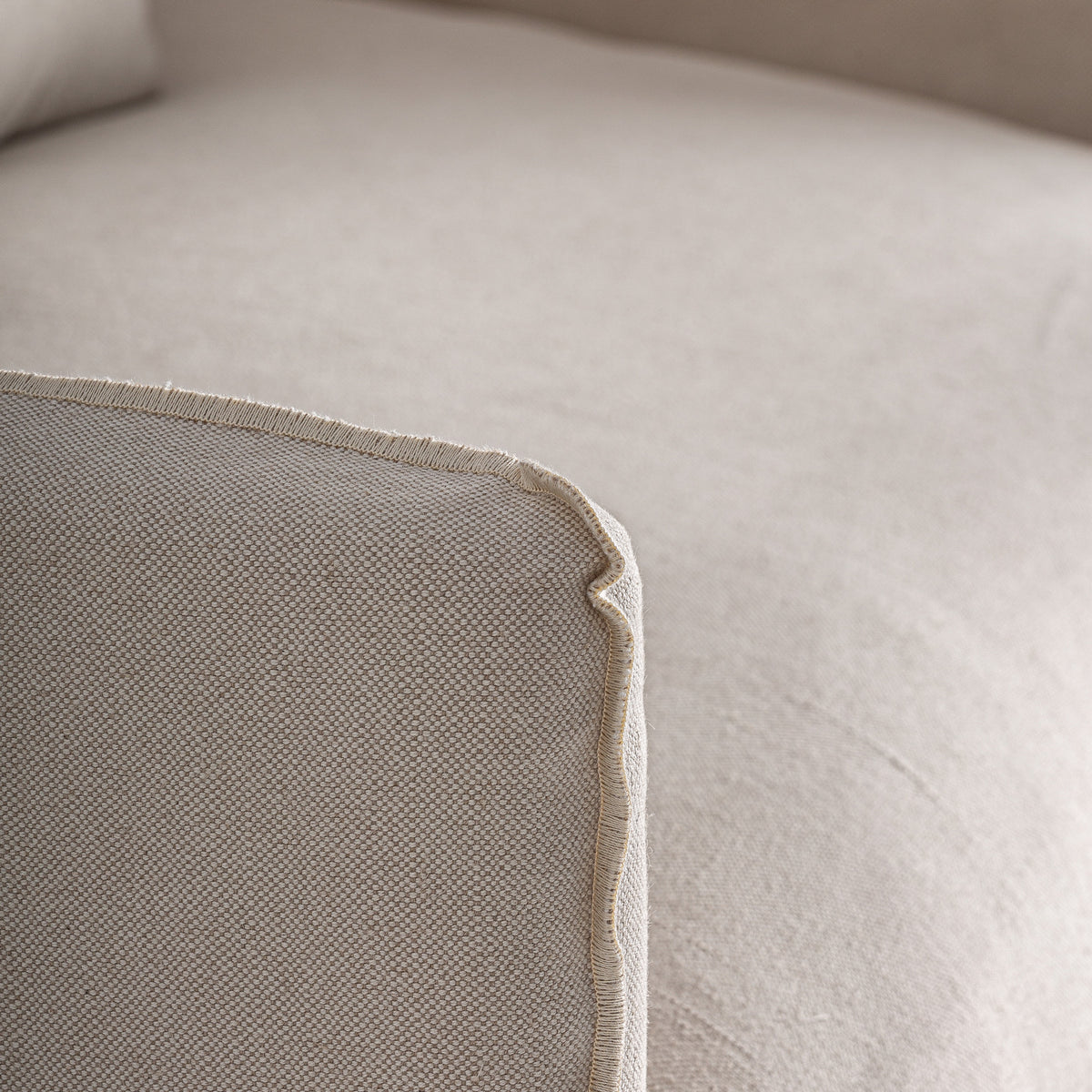 PUGNAC ARMCHAIR