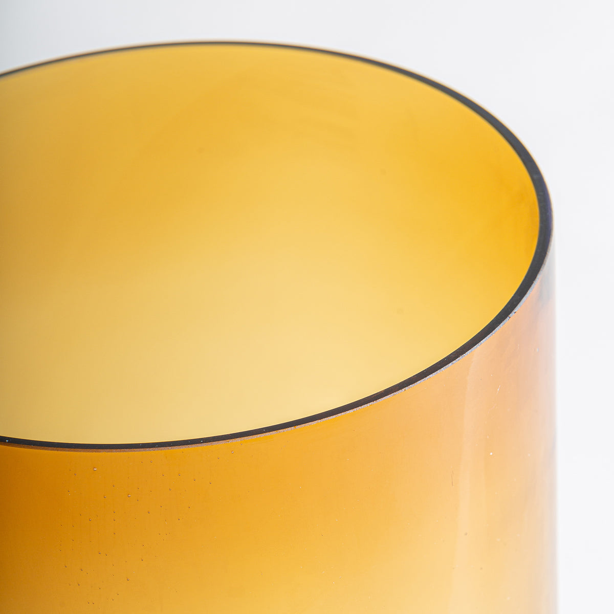 YUKA VASE