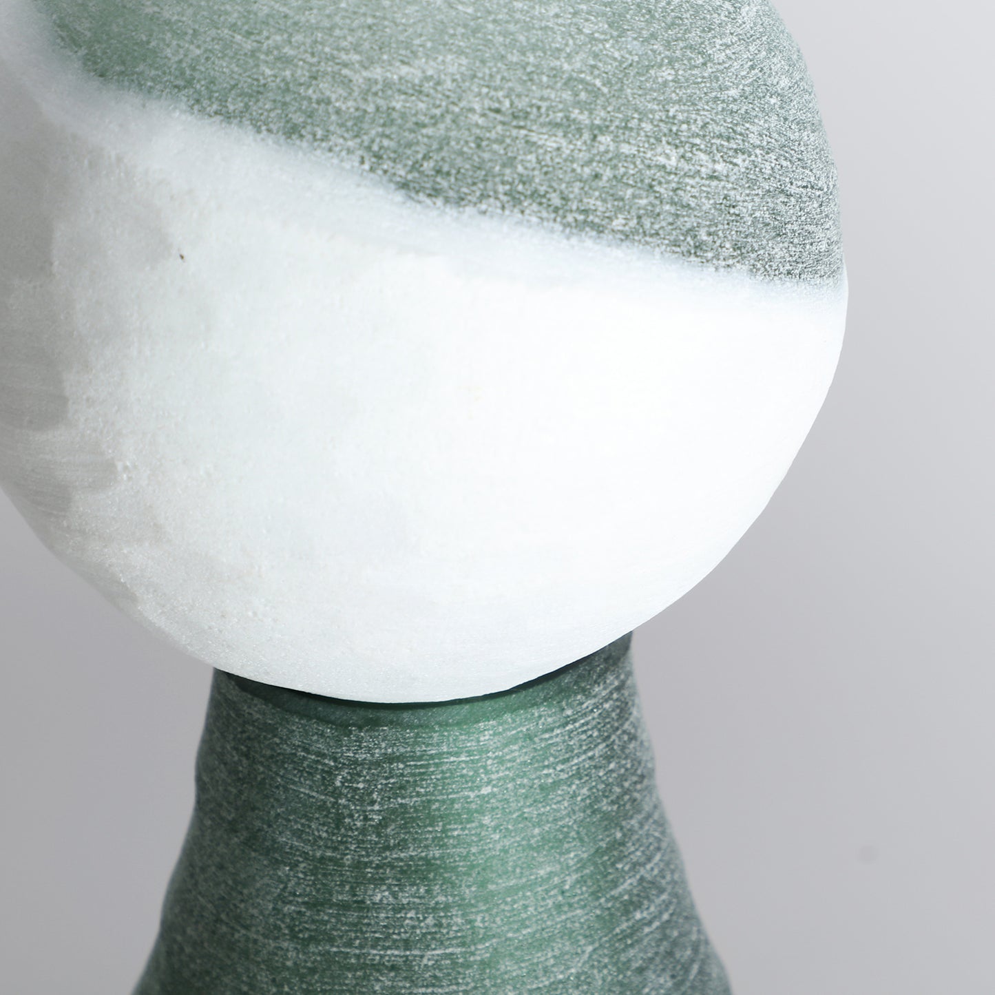 KONO VASE