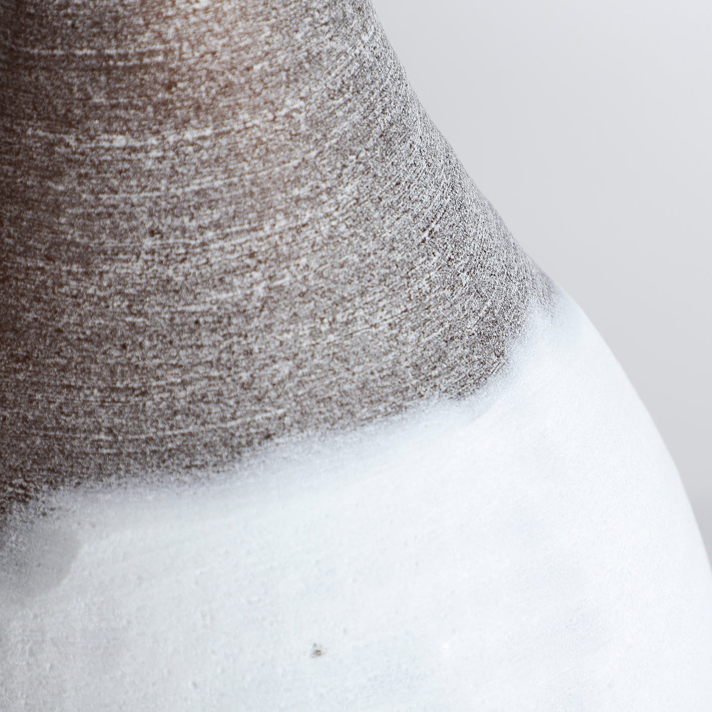 KONO VASE