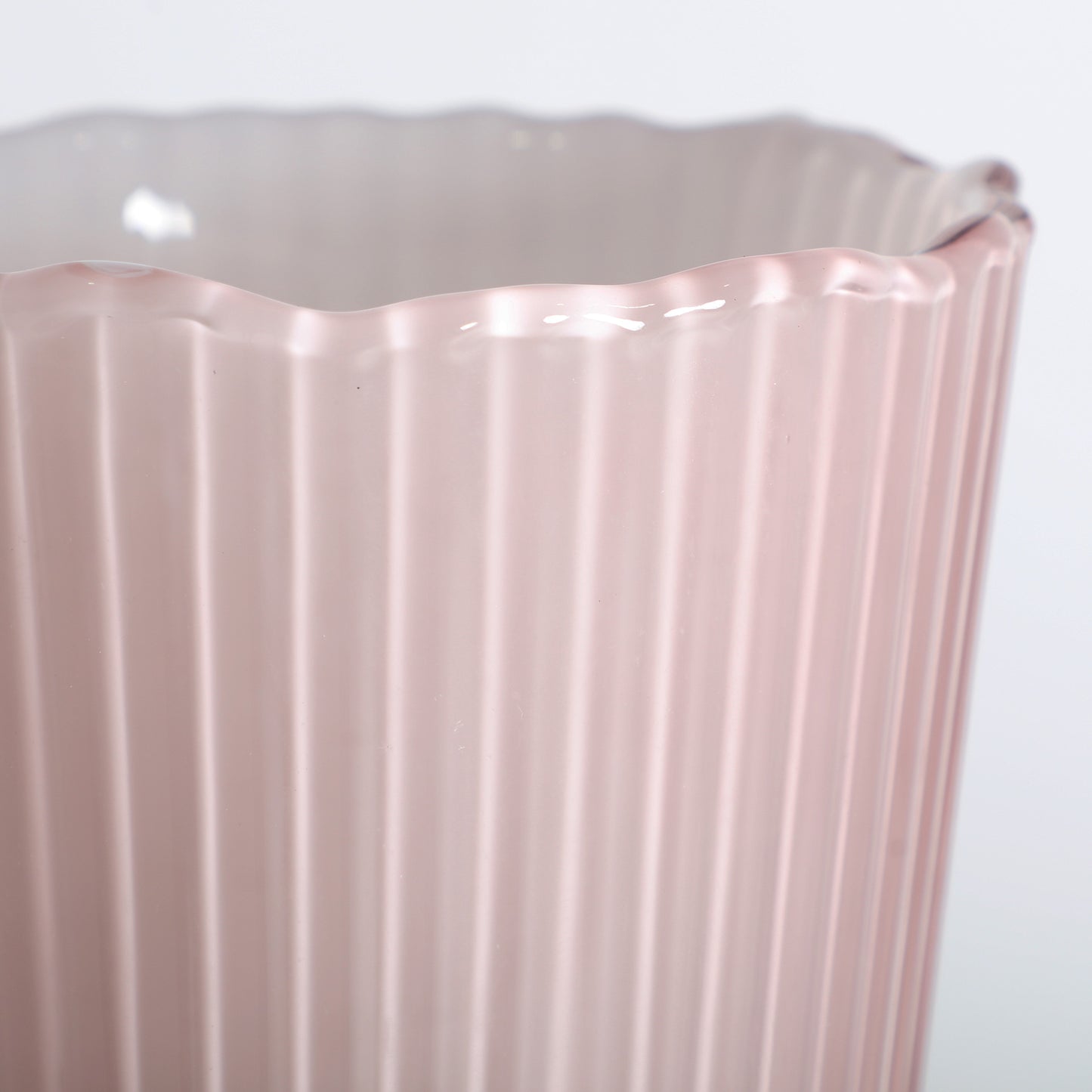 NUDE VASE