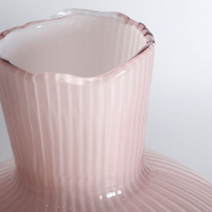 NUDE VASE
