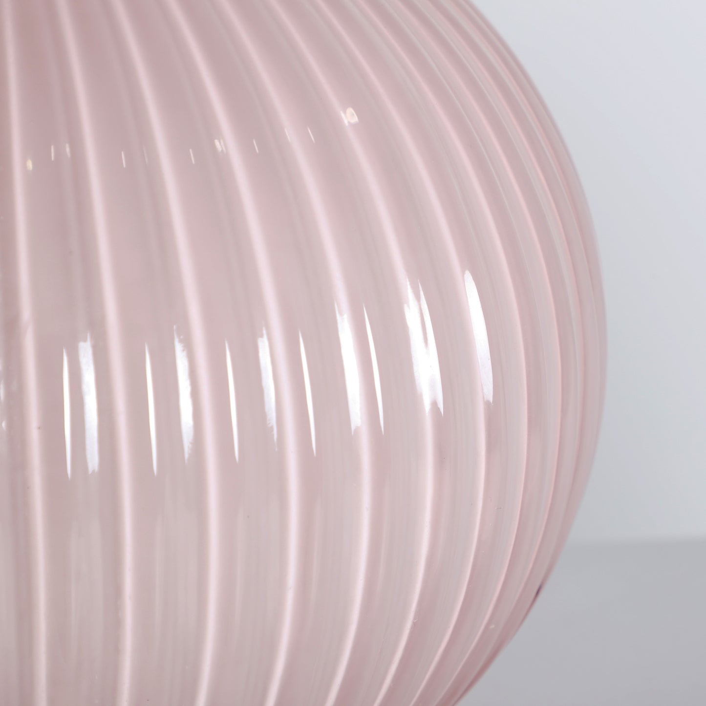 NUDE VASE