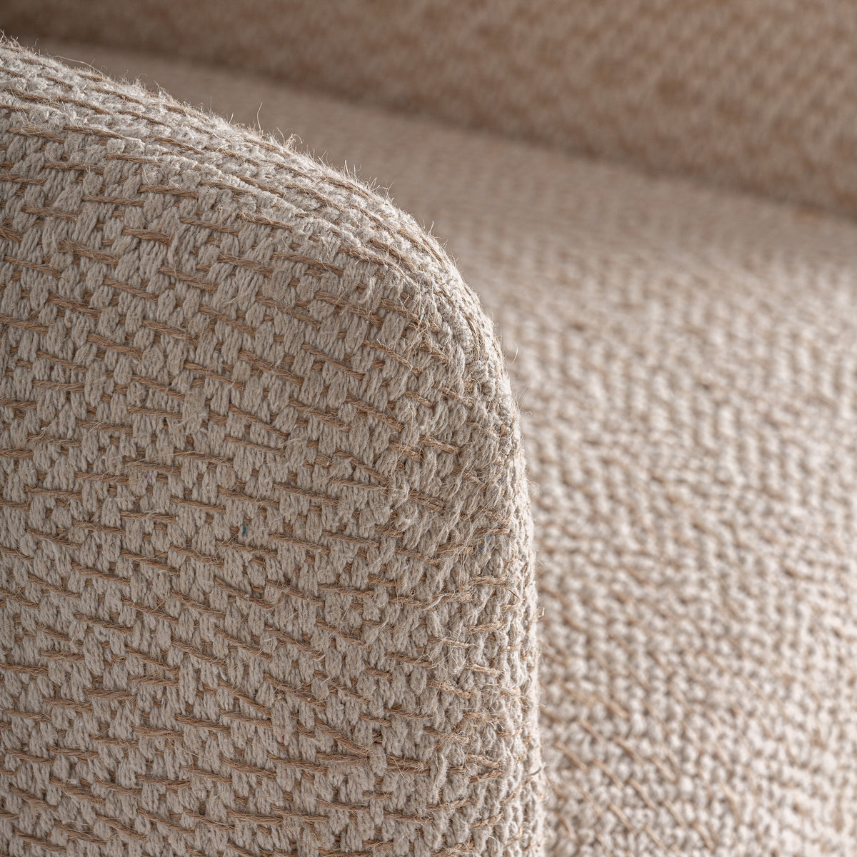 LIERMO ARMCHAIR