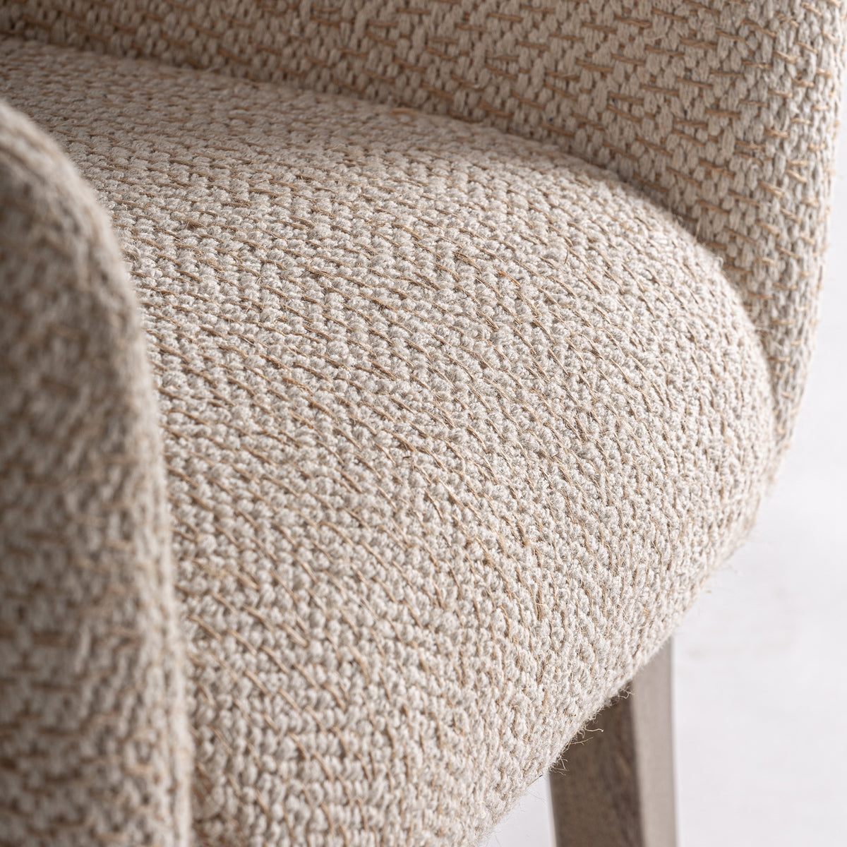 LIERMO ARMCHAIR