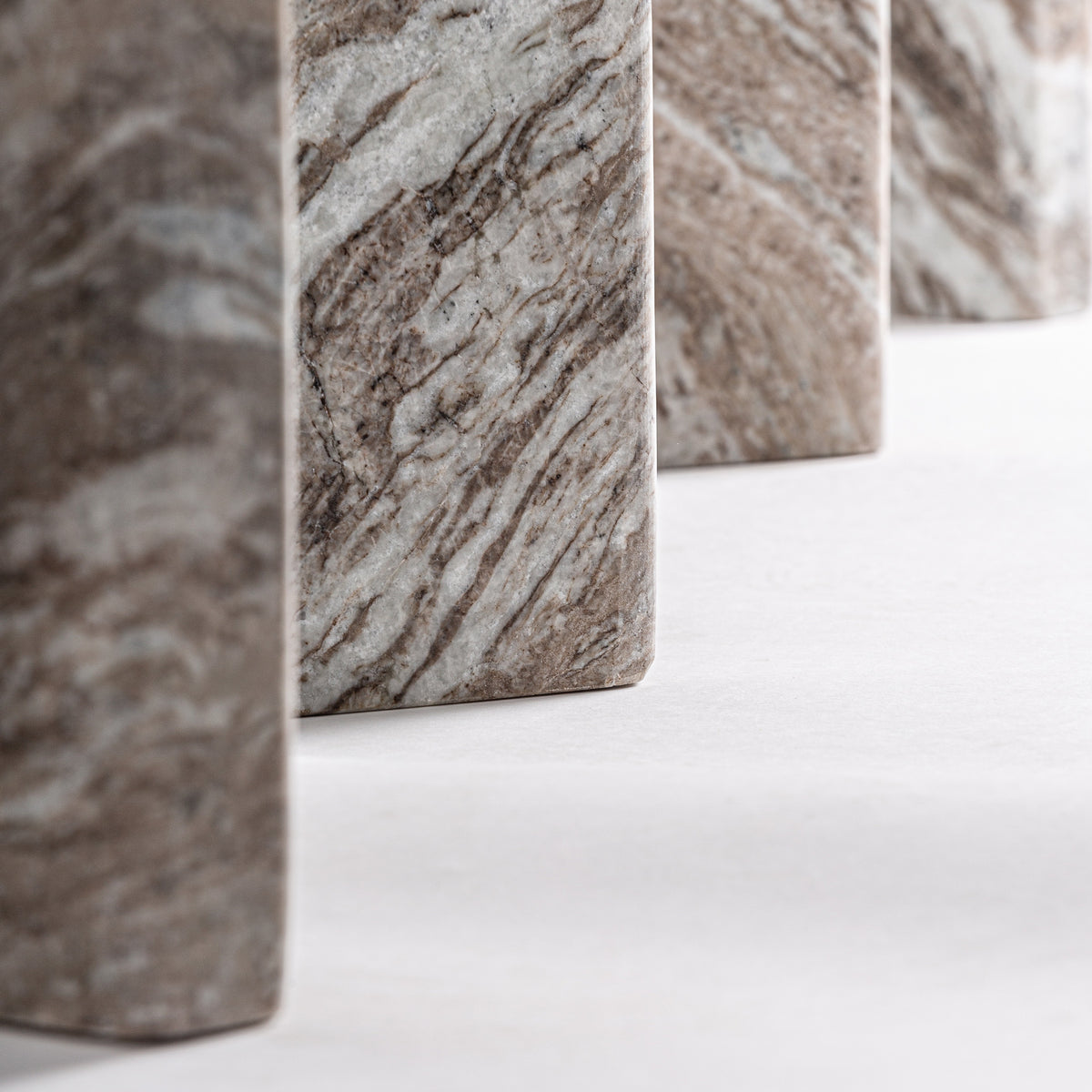 LEGSBY CONSOLE TABLE