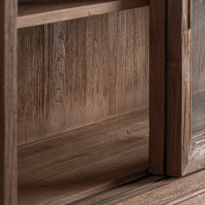 BROICH GLASS CABINET