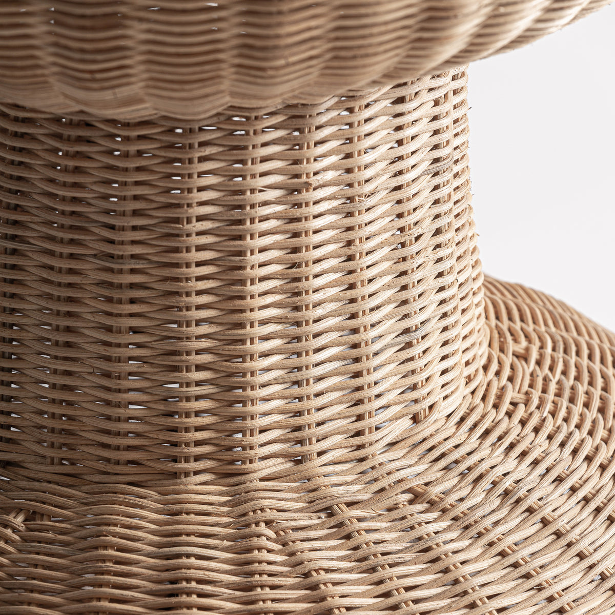 CYENA FLOOR LAMP