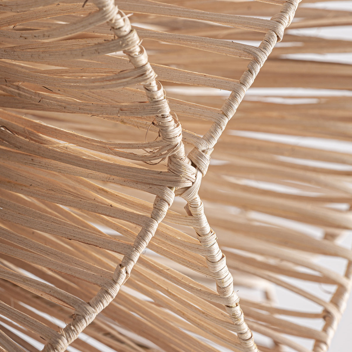 VARSHA FLOOR LAMP