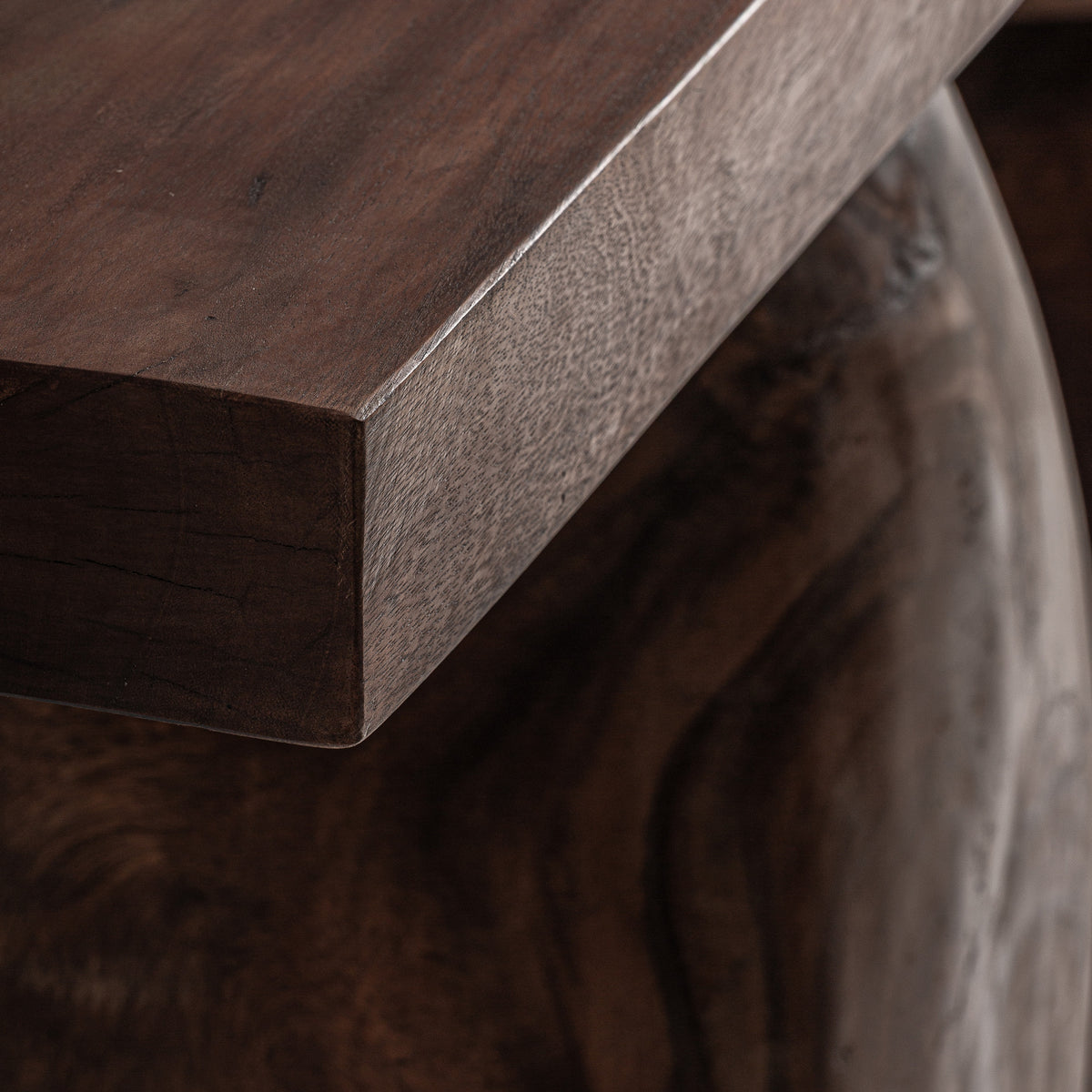 VIANNE CONSOLE TABLE