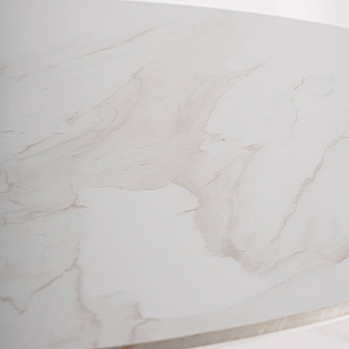 LHERM DINING TABLE