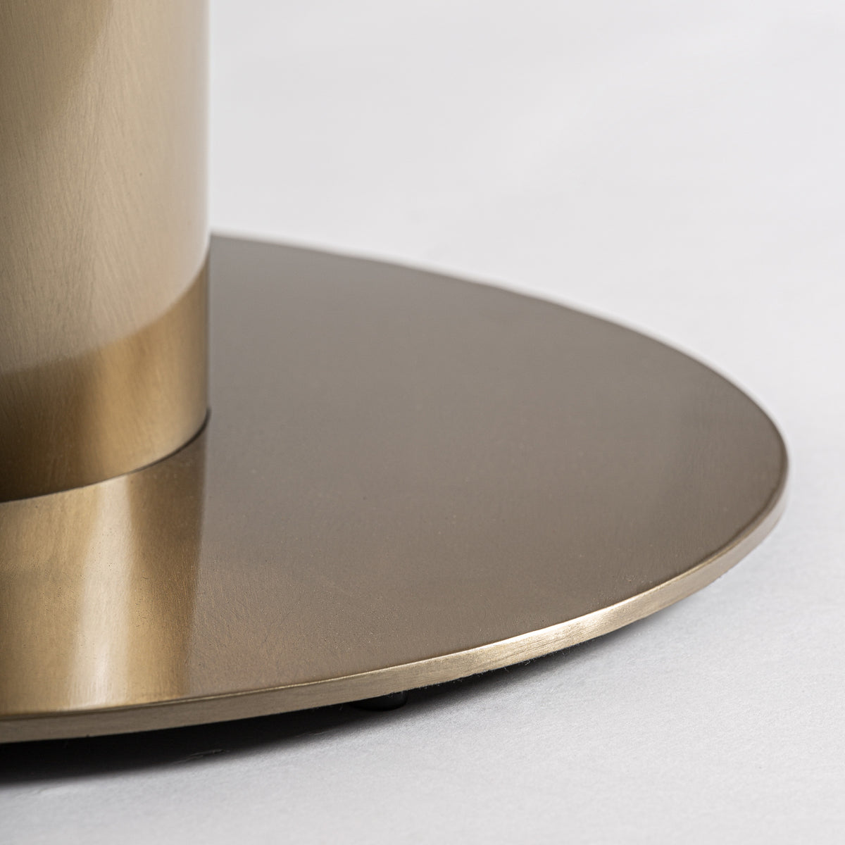 TASQUE BAR TABLE