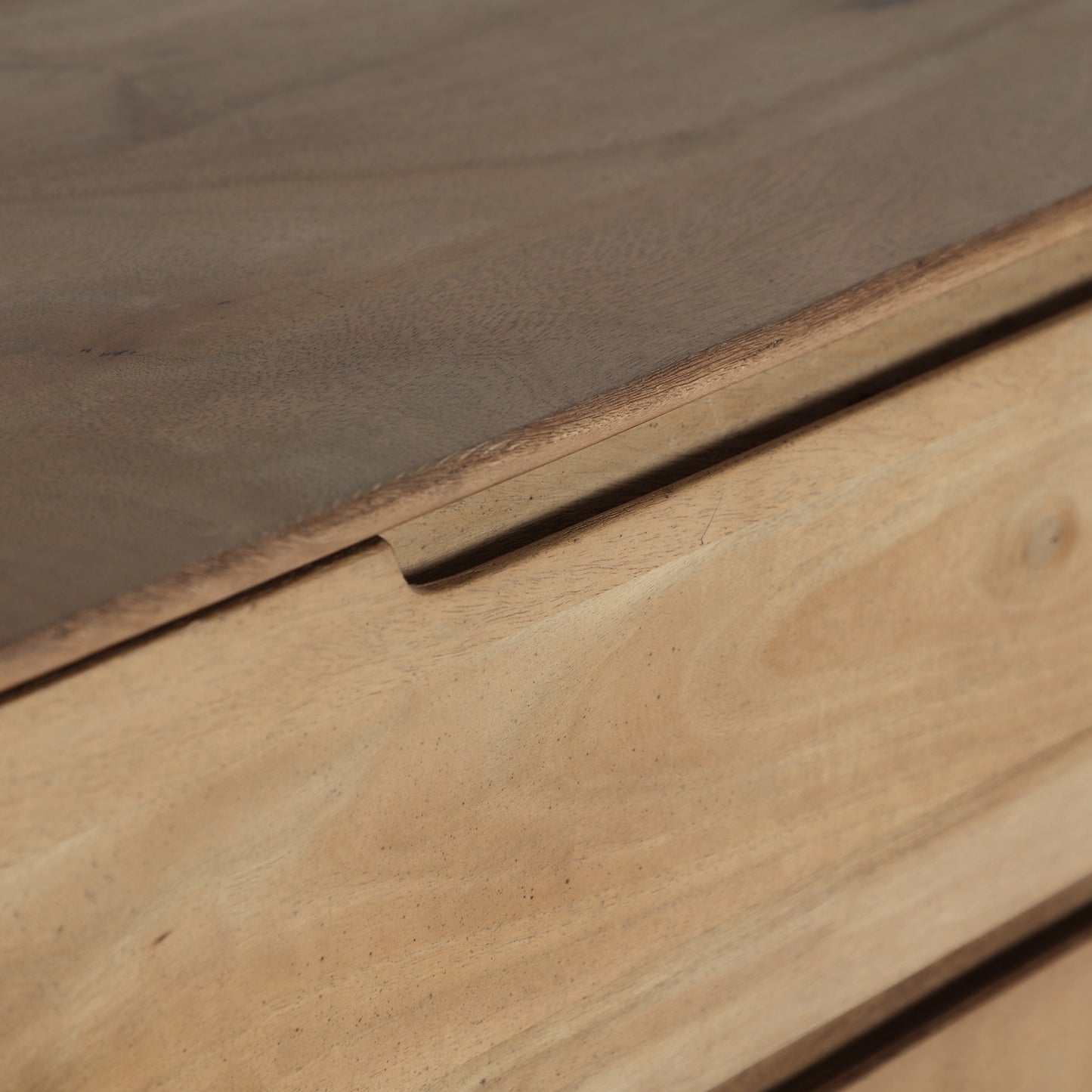 GAILLAC CHEST OF DRAWERS