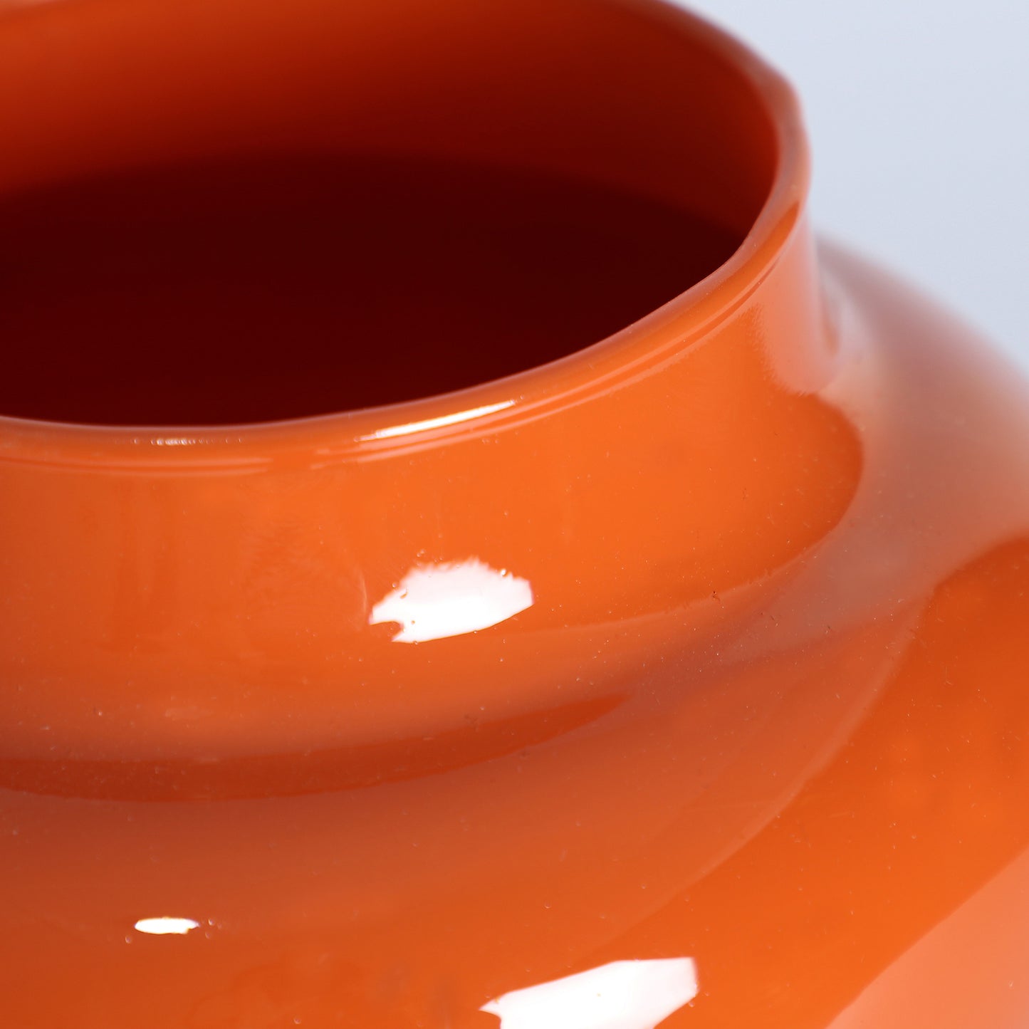 IGOR VASE