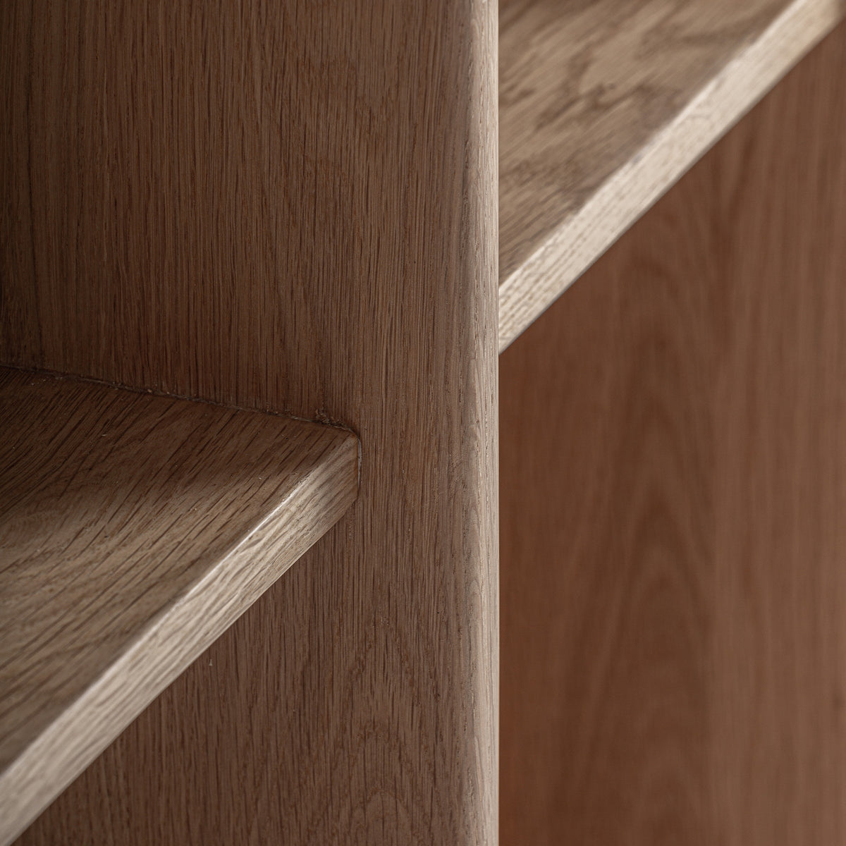 NARA BOOKCASE