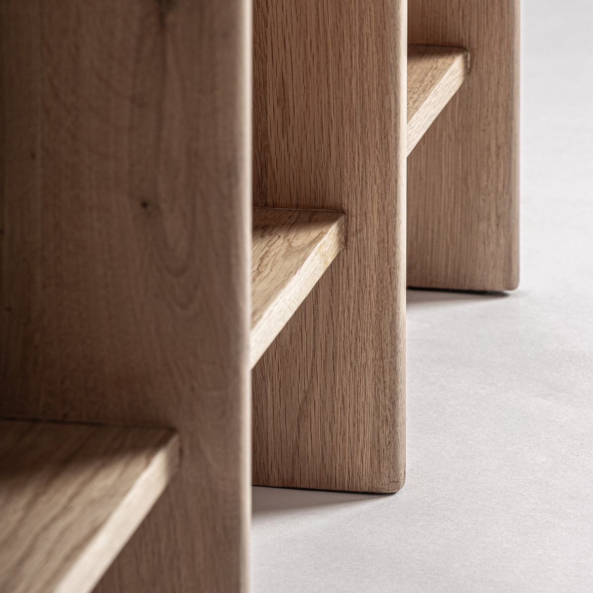 NARA BOOKCASE