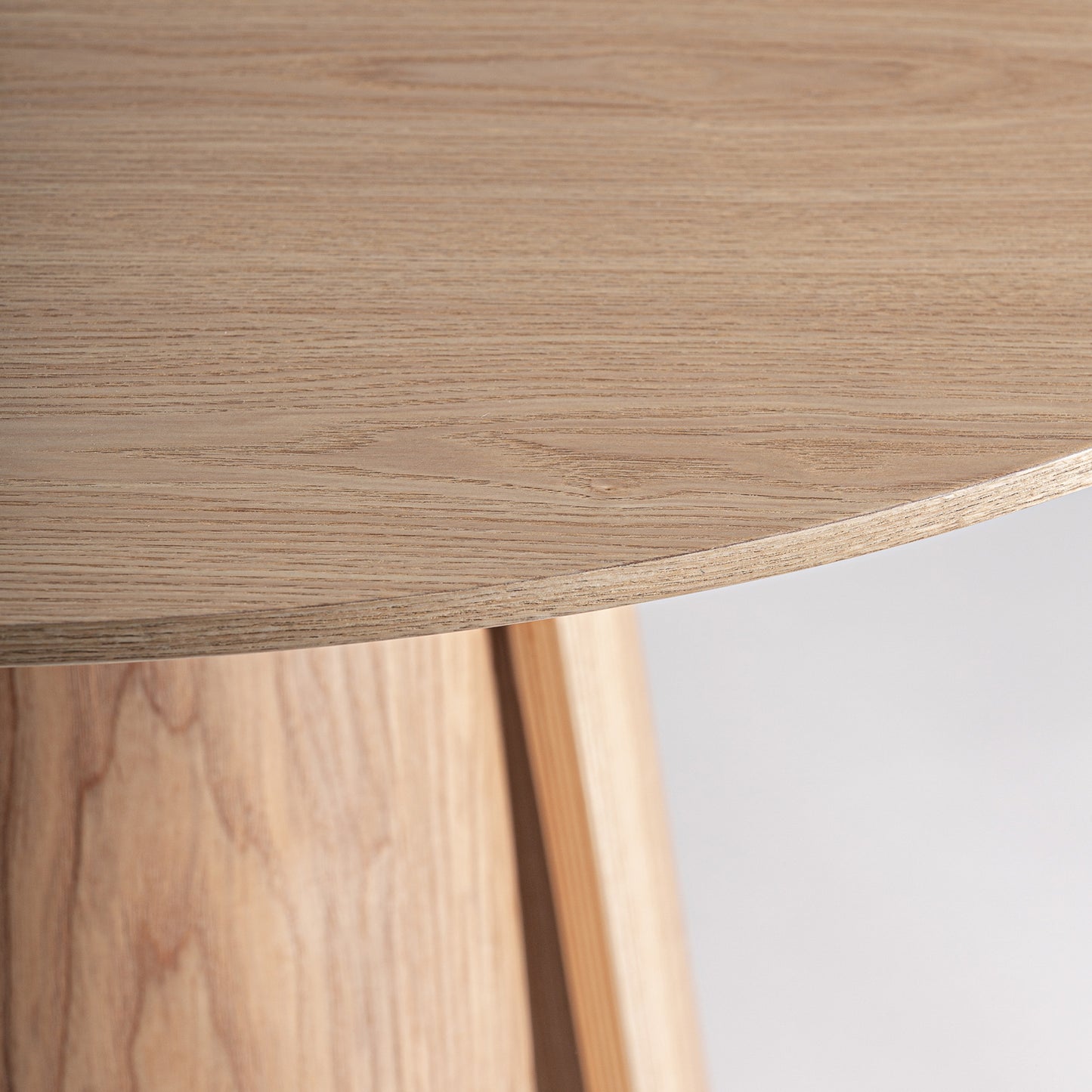 WEILER BAR TABLE