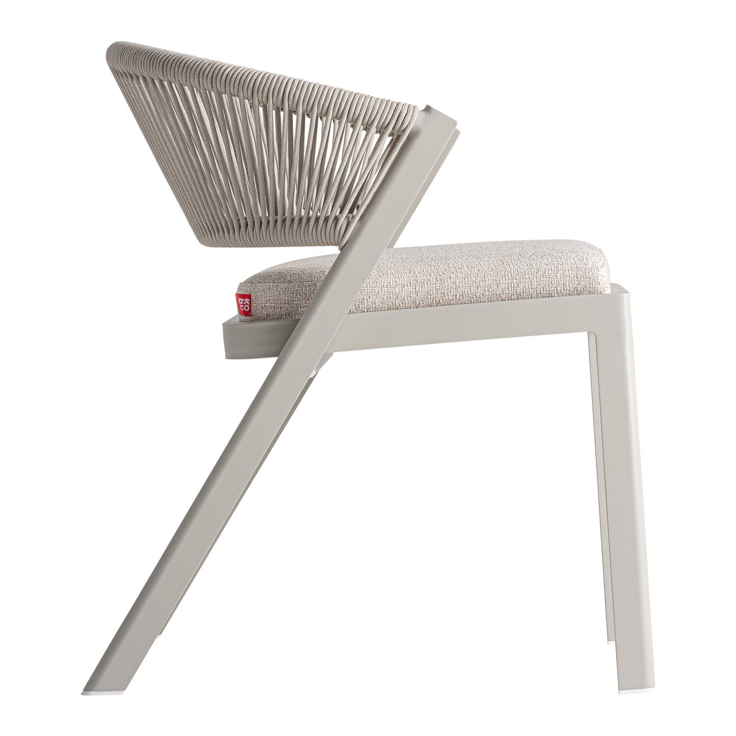 TEGNA CHAIR