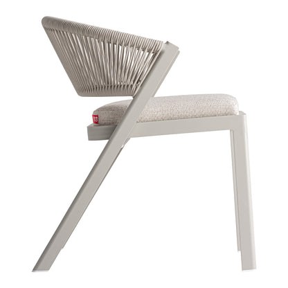 TEGNA CHAIR