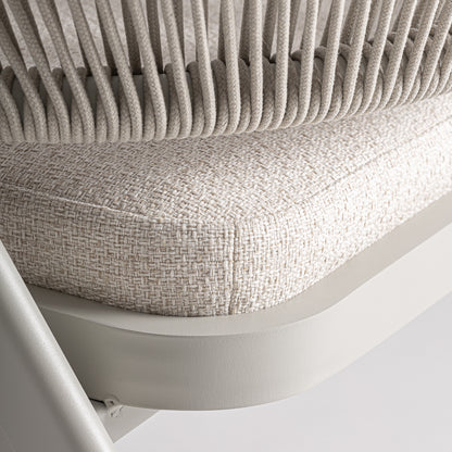TEGNA CHAIR