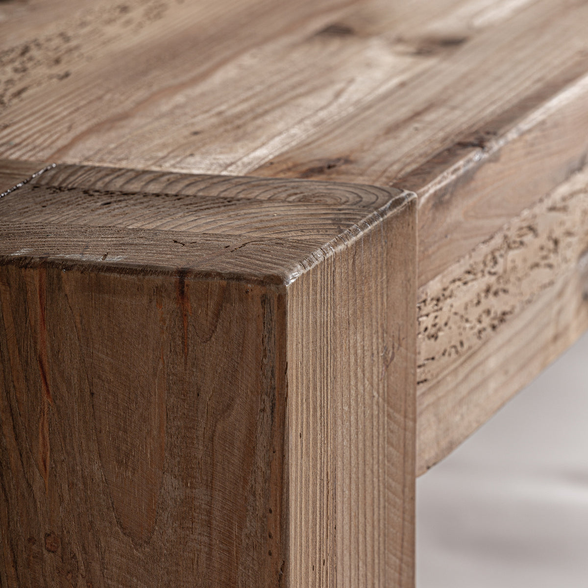 TRUEL BENCH