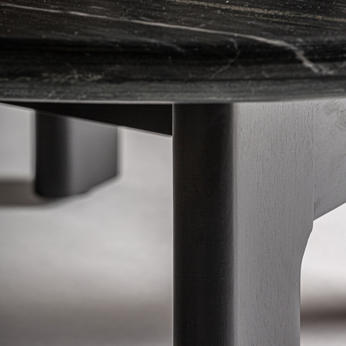 NARA COFFEE TABLE
