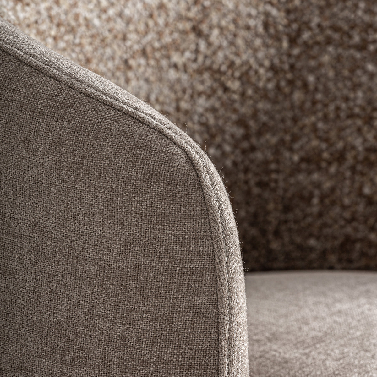 VIPITENO ROTATIVE ARMCHAIR