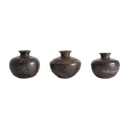 MAHE VASE