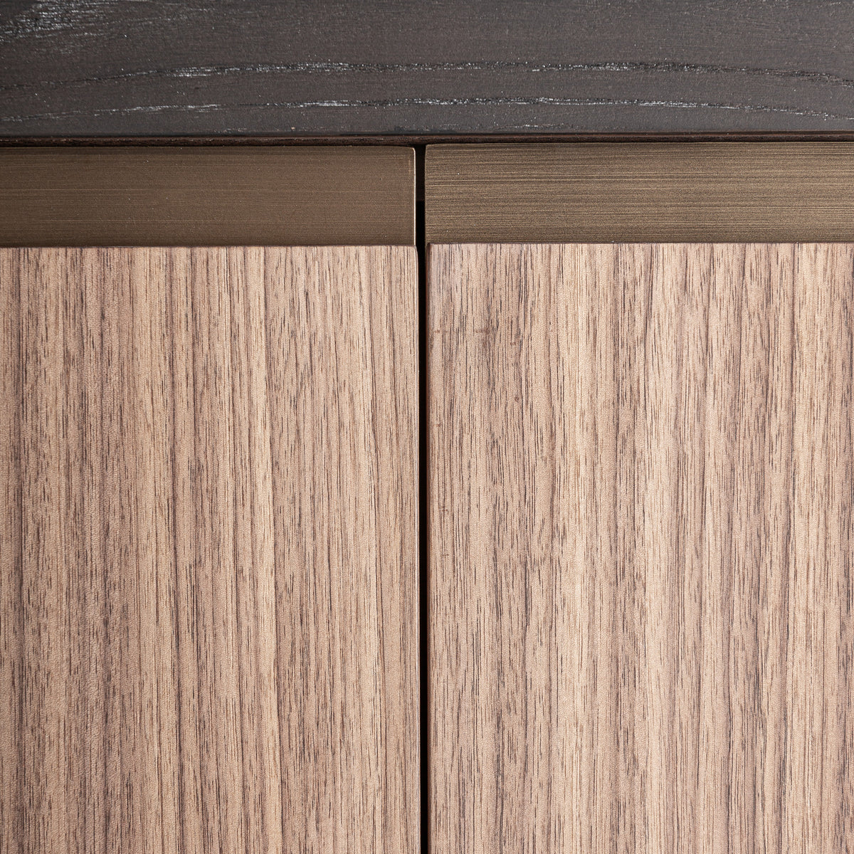 SAILLON WARDROBE