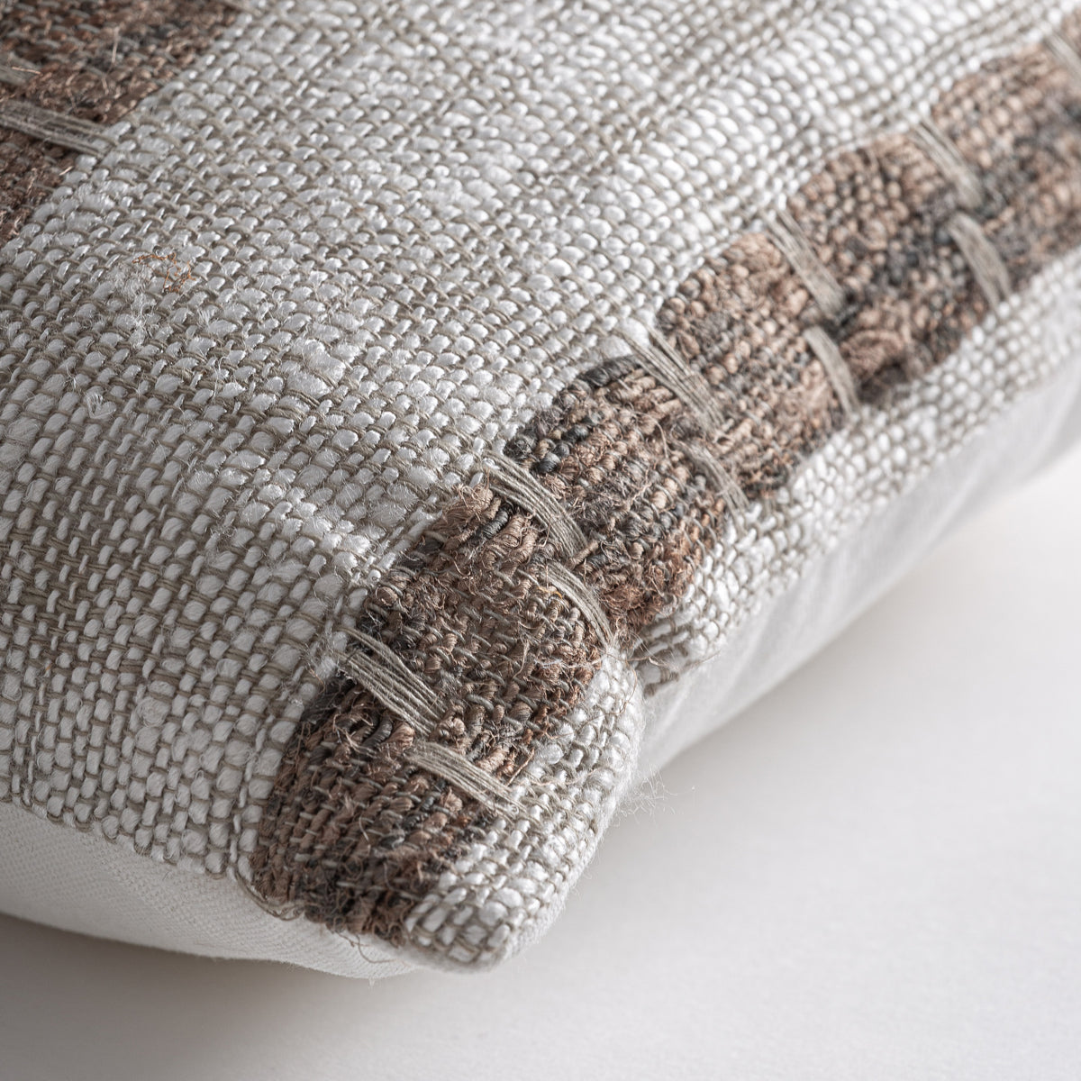 NEO CUSHION