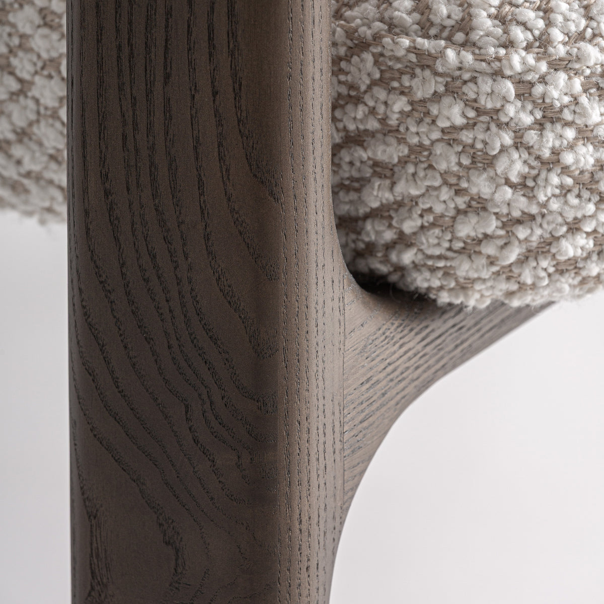 KELAN CHAIR