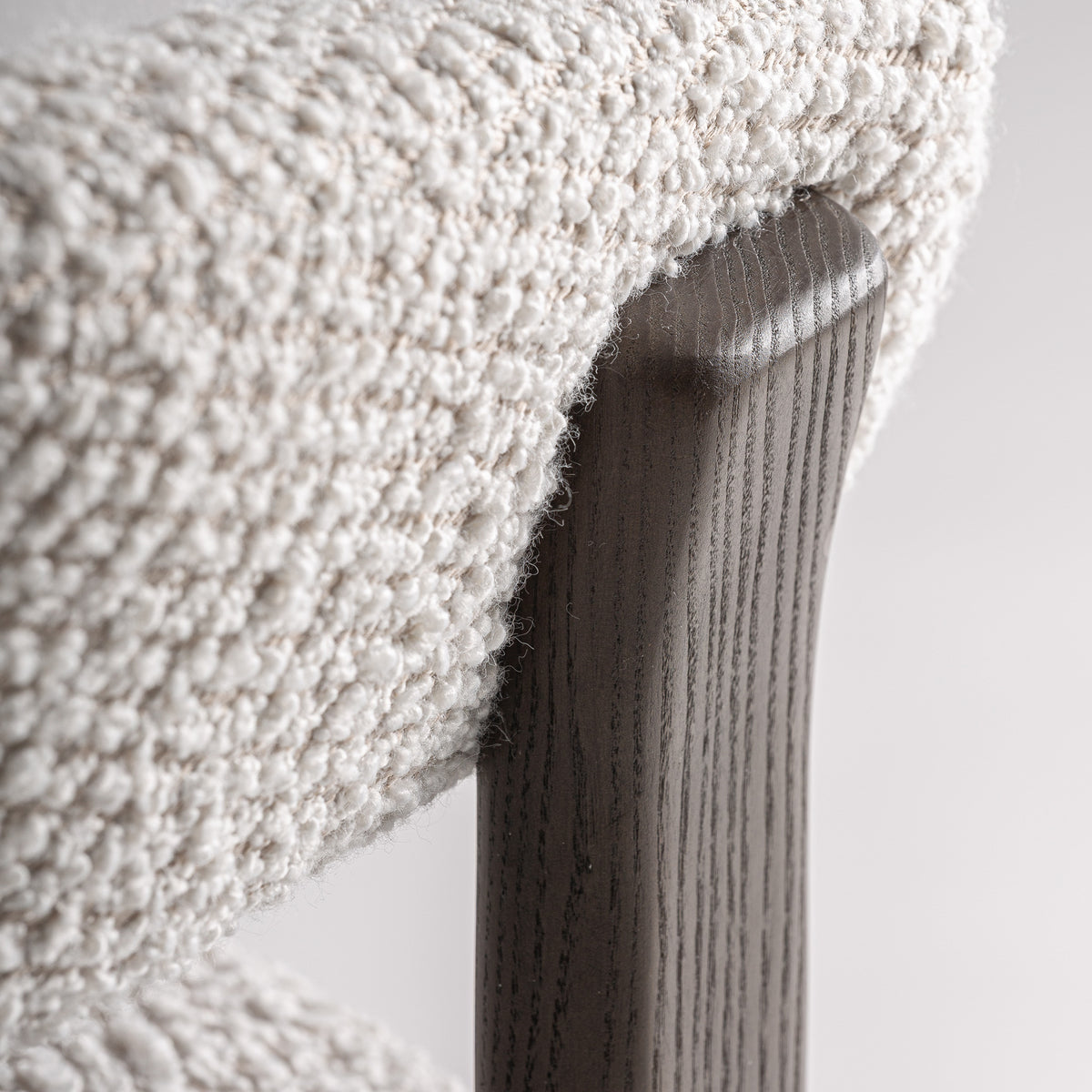 KELAN CHAIR