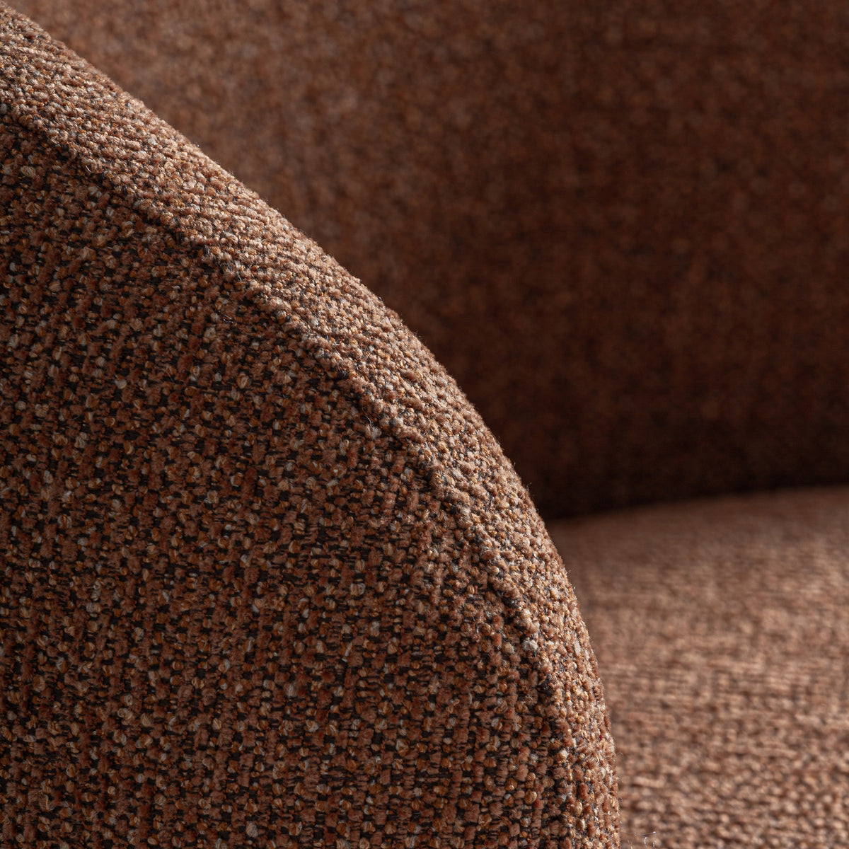 JANVI ARMCHAIR