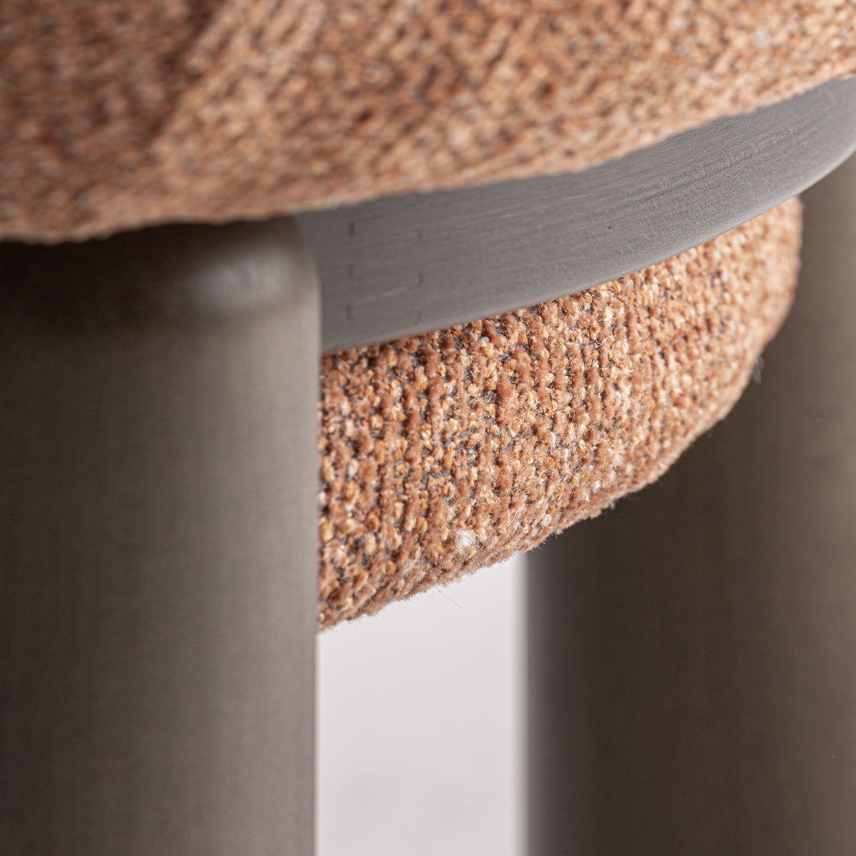 JANVI ARMCHAIR