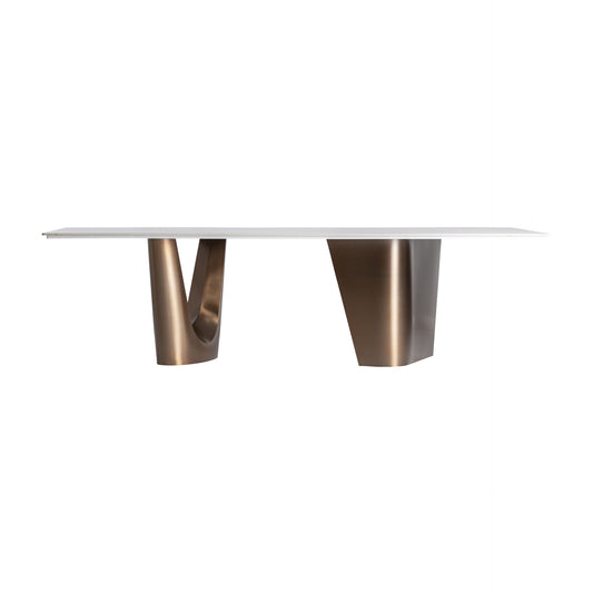 LEDAT DINING TABLE