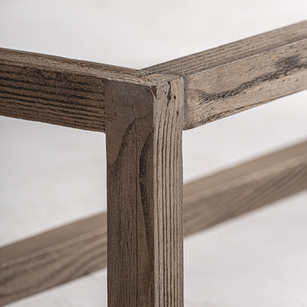 KRIZ CABINET BASE