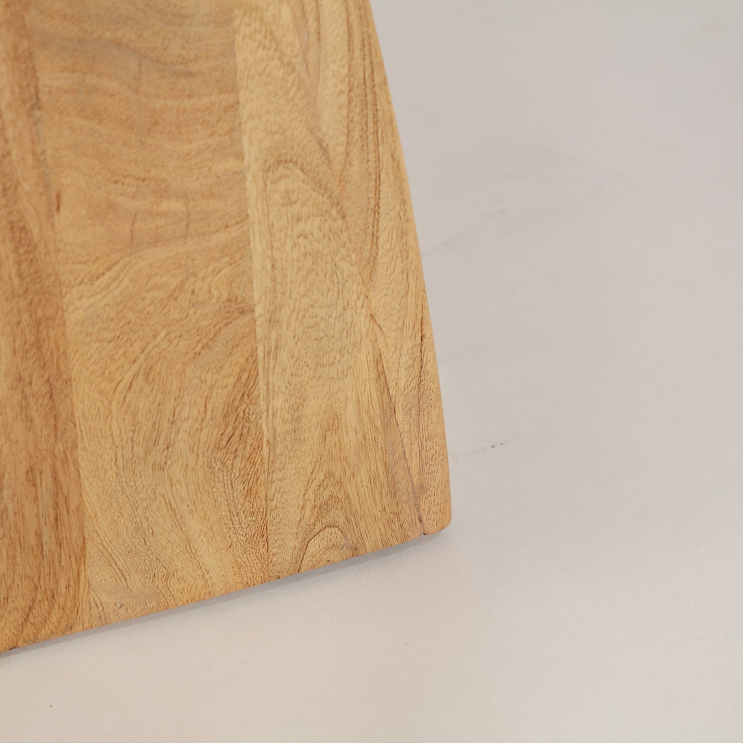 HAVRE DINING TABLE