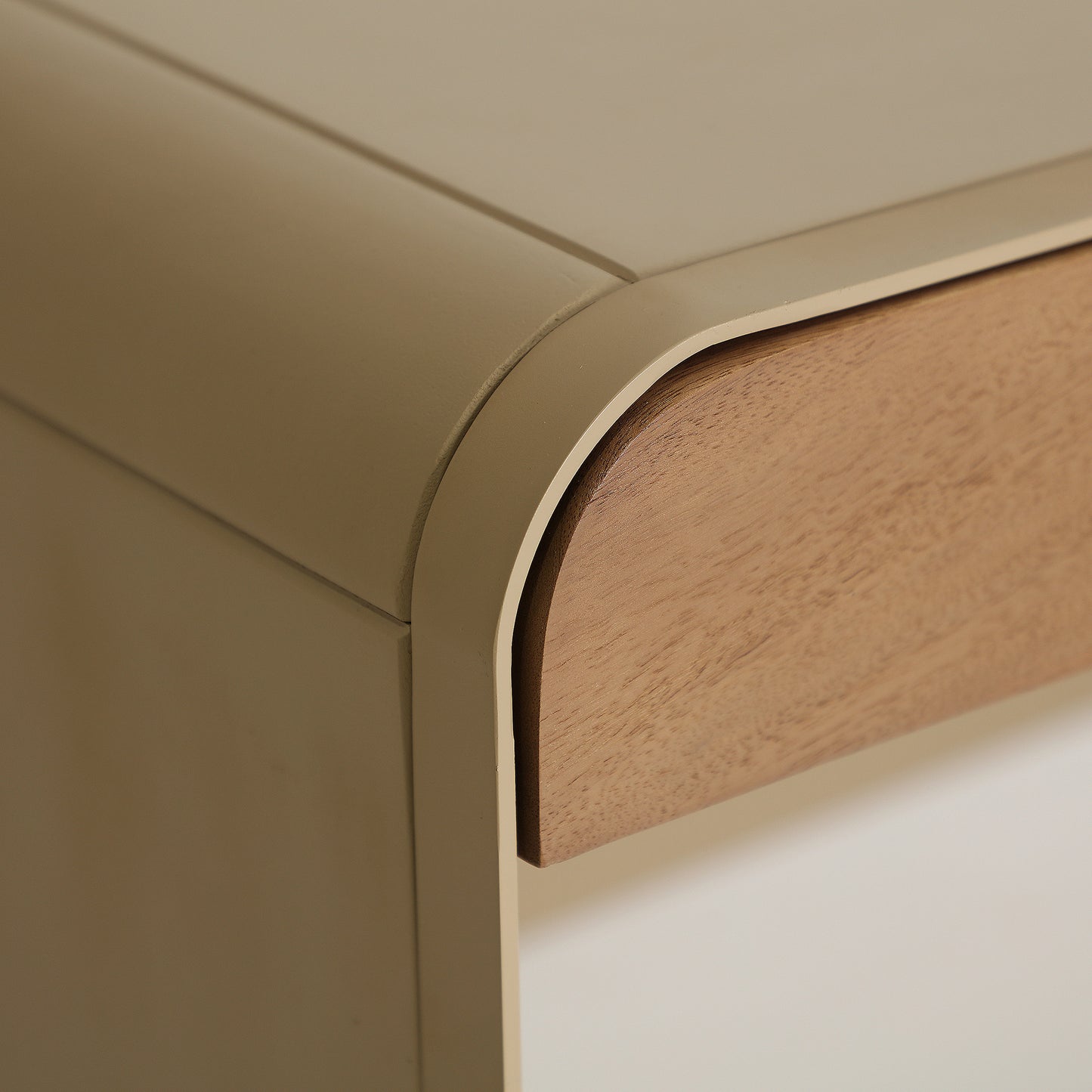 IZAGRE CONSOLE TABLE