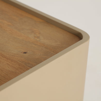 IZAGRE COFFEE TABLE