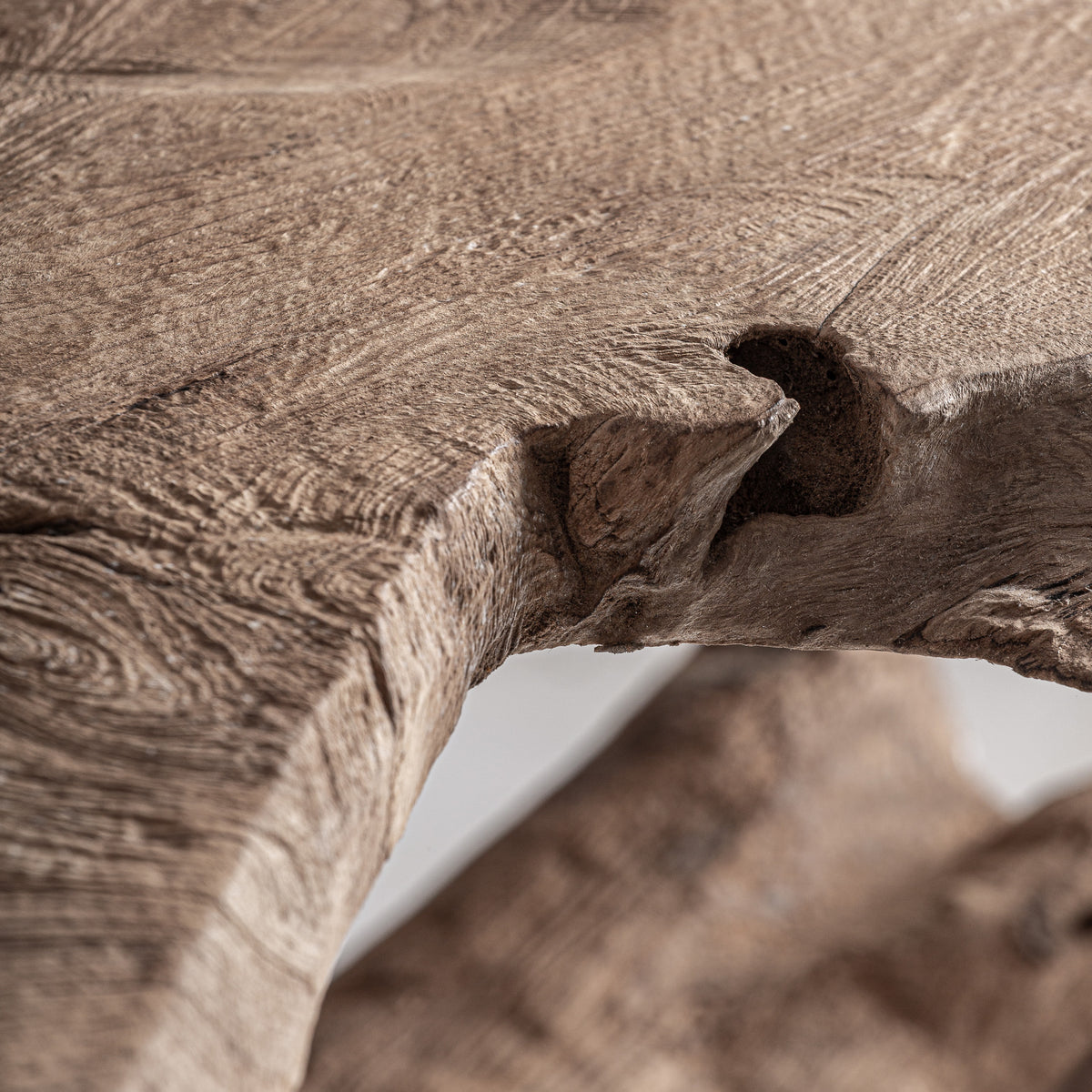 PAKHALE CONSOLE TABLE